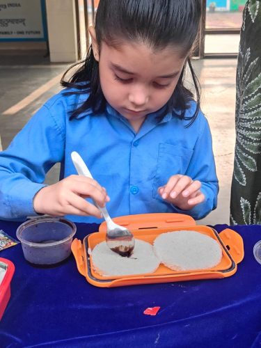 Fireless cooking activity